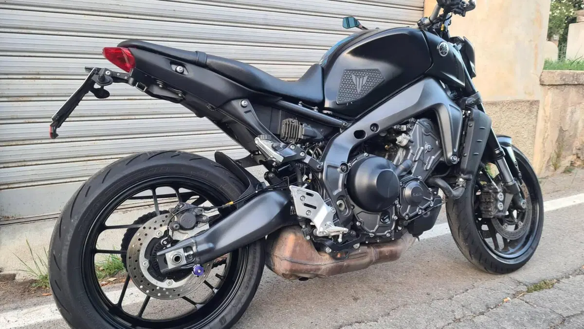 Yamaha MT-09 (2021 - 23)  (6)