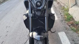 Yamaha MT-09 (2021 - 23)  (7)