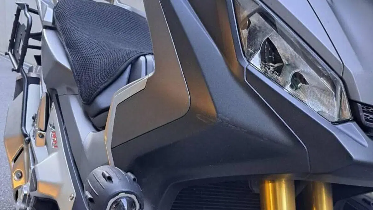 Honda X-ADV 750 (2017)  (2)