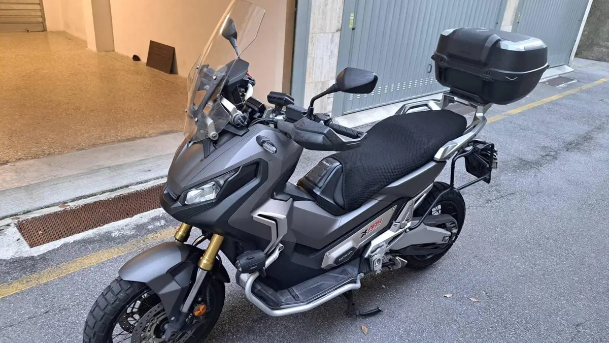 Honda X-ADV 750 (2017)  (4)