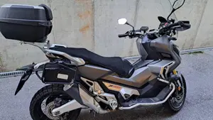 Honda X-ADV 750 (2017)  (5)