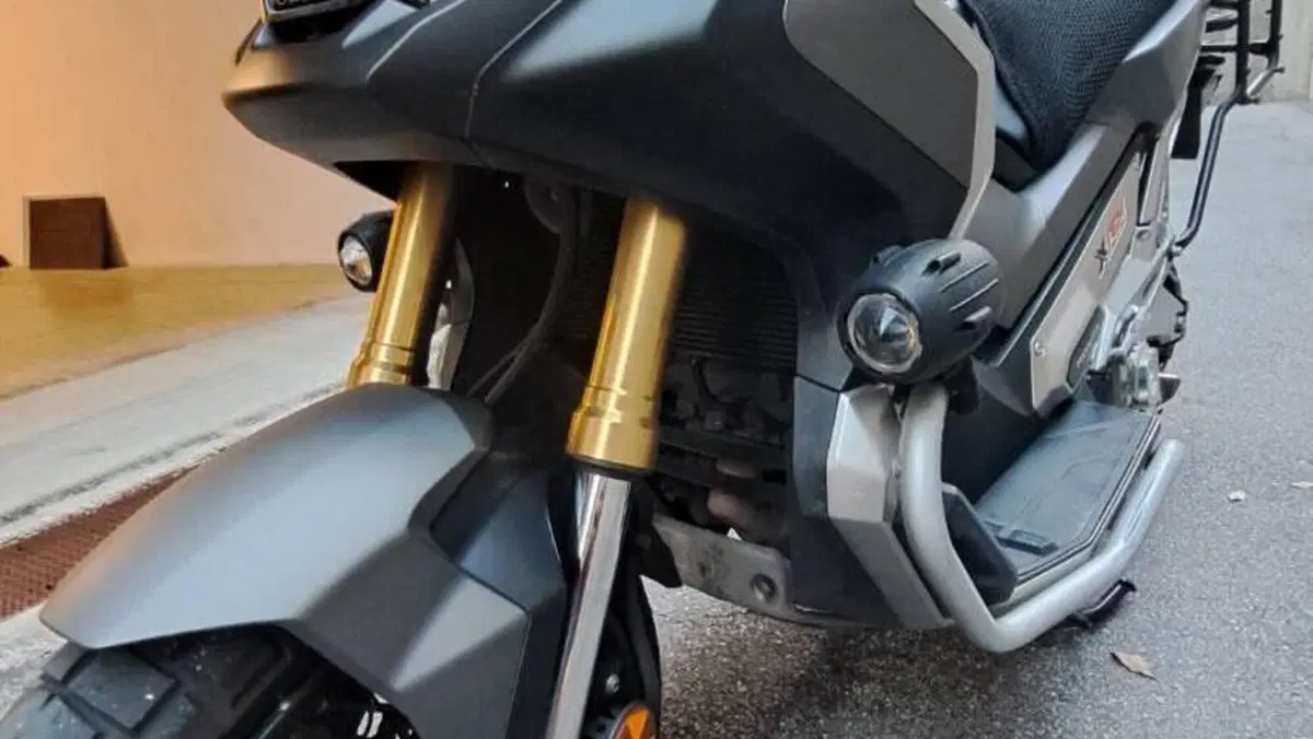Honda X-ADV 750 (2017)  (7)