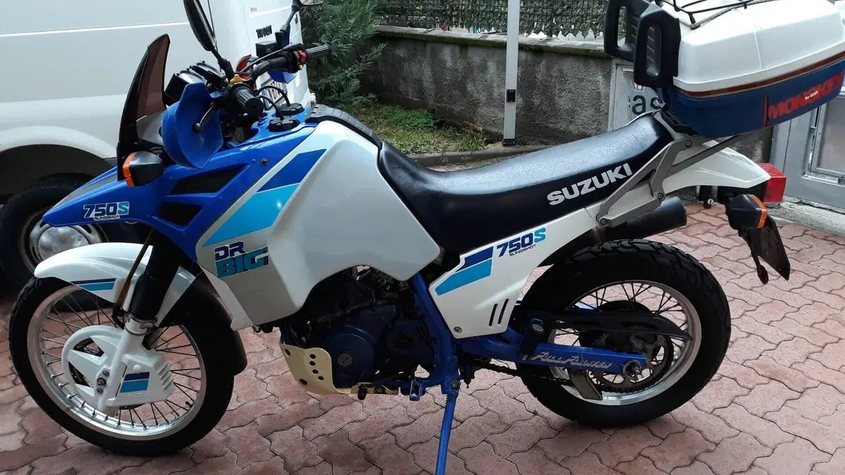 Suzuki DR Big 750 S (1988 - 89)  (2)