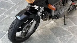 Honda Hornet 600 S (1999 - 01)  (3)