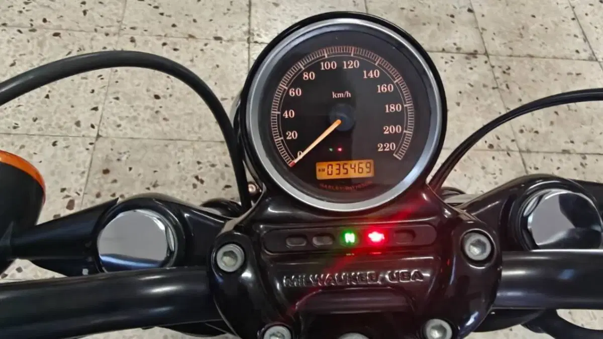 Harley-Davidson 1200 Forty-Eight (2010 - 15)  (6)