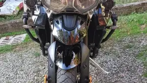 Triumph Tiger 800 XRx (2018 - 20)  (3)