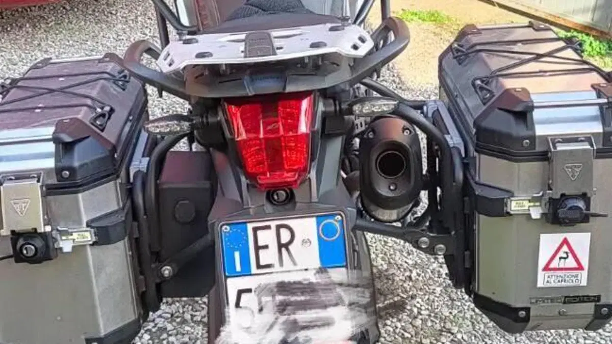 Triumph Tiger 800 XRx (2018 - 20)  (4)