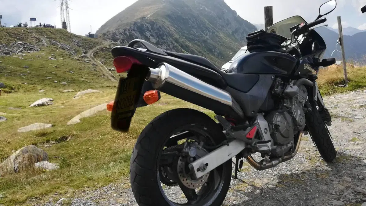 Honda Hornet 600 S (1999 - 01) 