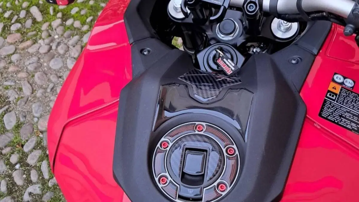 Yamaha Tracer 9 (2025 - 26)  (6)