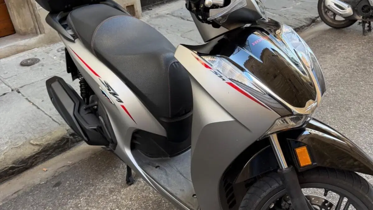 Honda SH 350 Sport (2021 - 24)  (2)