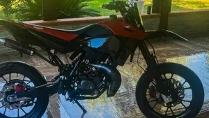 Malaguti XSM 50 (2019 - 20)  (4)