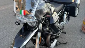 Moto Guzzi V85 TT Guardia d'Onore (2022 - 23) 