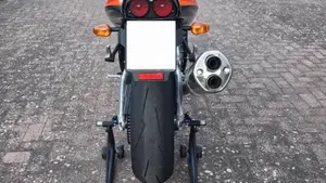 Aprilia RSV 1000 R (2001 - 02)  (3)