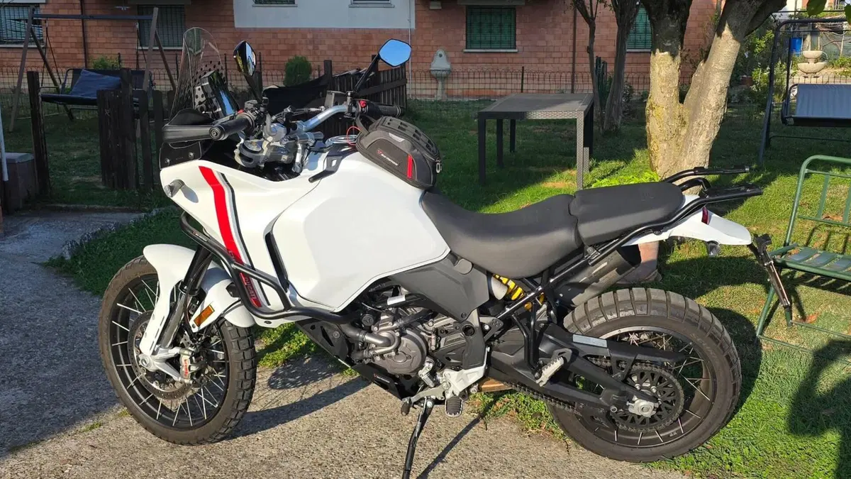 Ducati DesertX (2022 - 25)  (8)