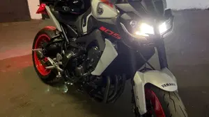 Yamaha MT-09 (2017 - 20) 