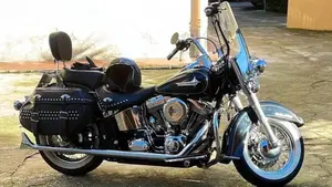Harley-Davidson 1690 Heritage Classic (2011 - 17) - FLSTC  (2)