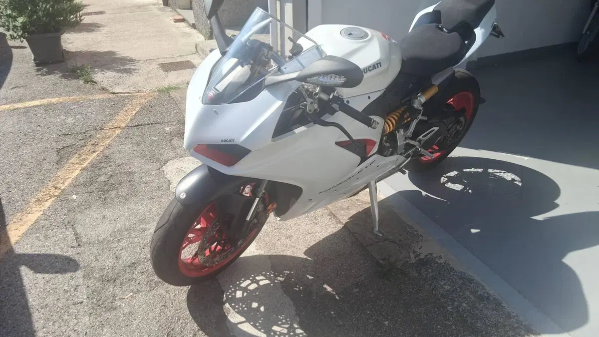 Ducati Panigale V2 (2021 - 24)  (3)