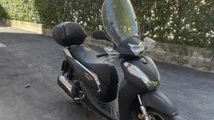 Honda SH 300 i ABS (2016 - 20)  (5)