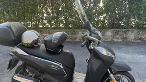Honda SH 300 i ABS (2016 - 20)  (7)