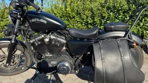 Harley-Davidson 883 Iron (2014 - 16) - XL 883N 
