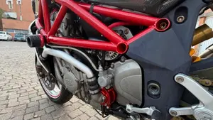 MV Agusta Brutale 910 S (2005 - 11)  (4)