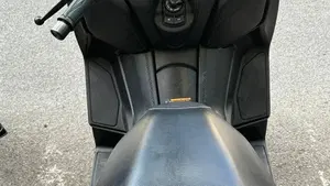 Yamaha X-Max 300 ABS (2017 - 20)  (3)