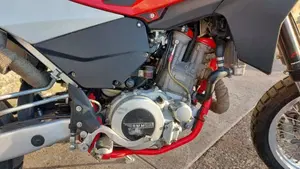 Swm SM 650 R (2015 - 16)  (3)