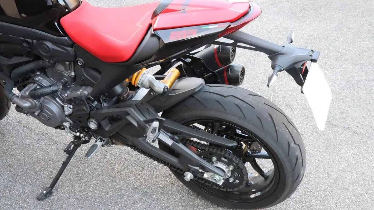 Ducati Monster 937 SP (2023 - 25)  (4)