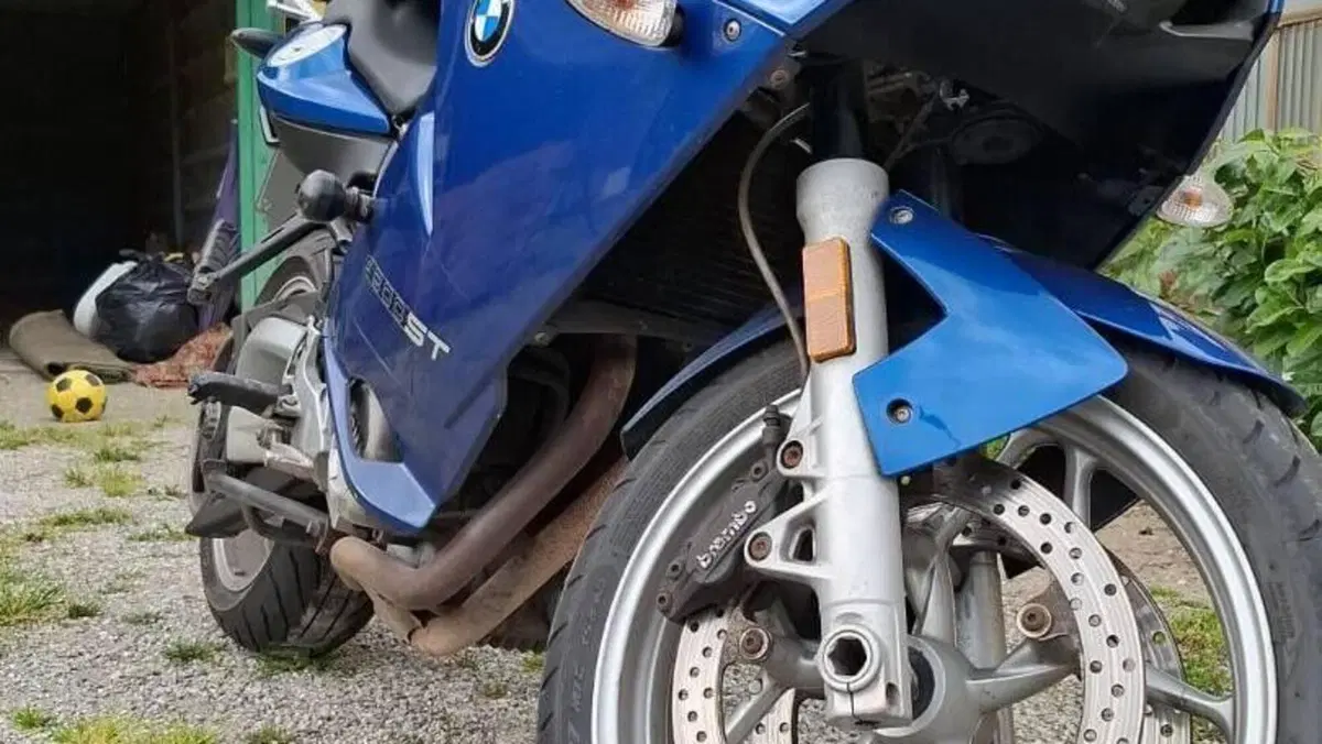 Bmw F 800 ST  (3)