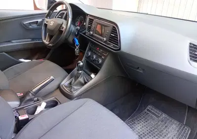 SEAT Leon ST 1.4 TGI Style (9)