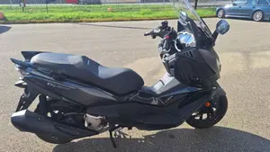 Sym CruiSym 300 E5+ (2025 - 26)  (2)