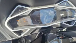 Sym CruiSym 300 E5+ (2025 - 26)  (3)