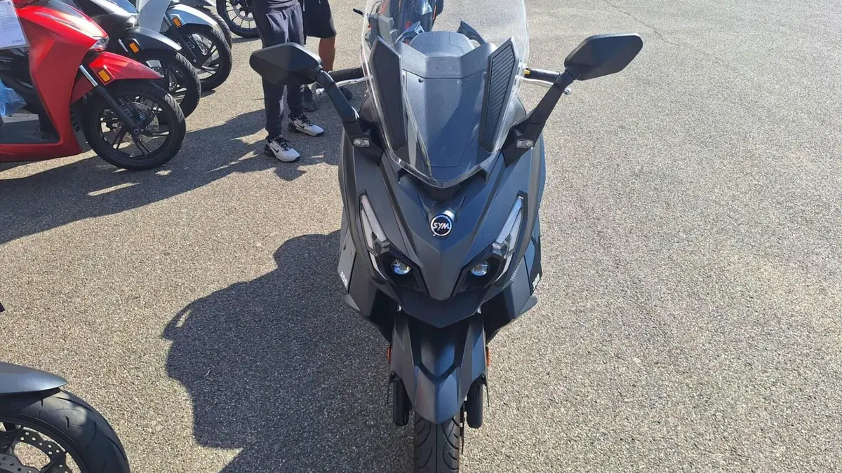 Sym CruiSym 300 E5+ (2025 - 26)  (12)