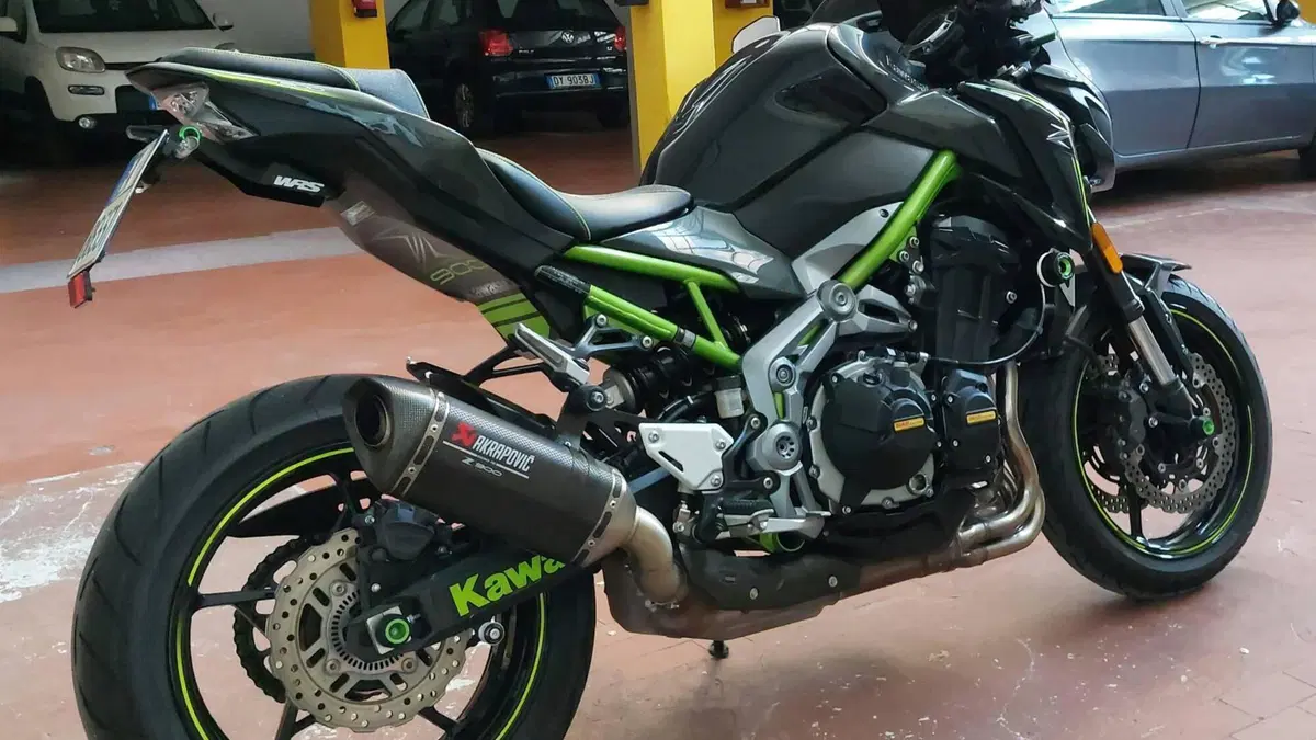 Kawasaki Z 900 Performance (2019)  (5)