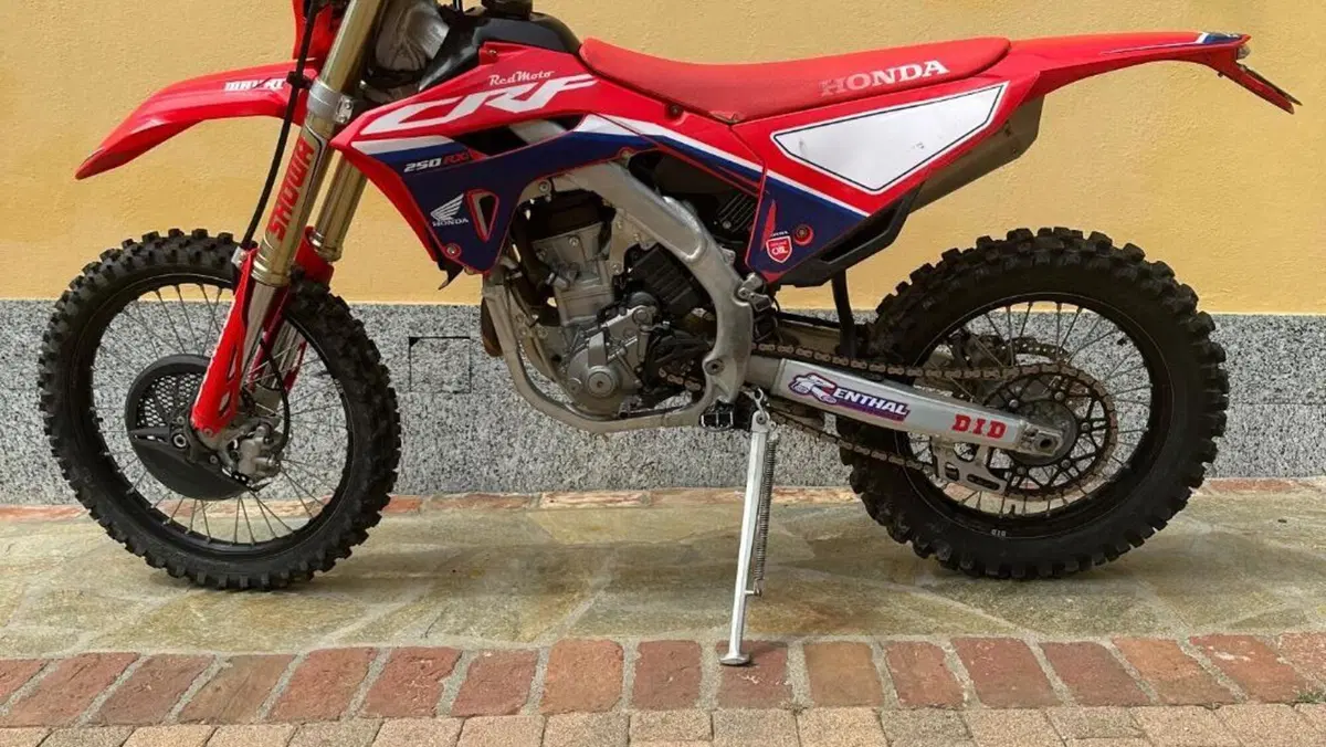 Honda CRF 250RX Enduro (2022)  (2)