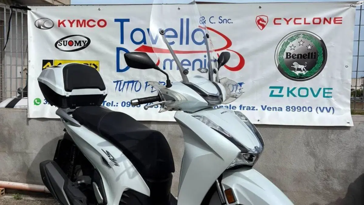 Honda SH 350 (2021 - 24)  (3)