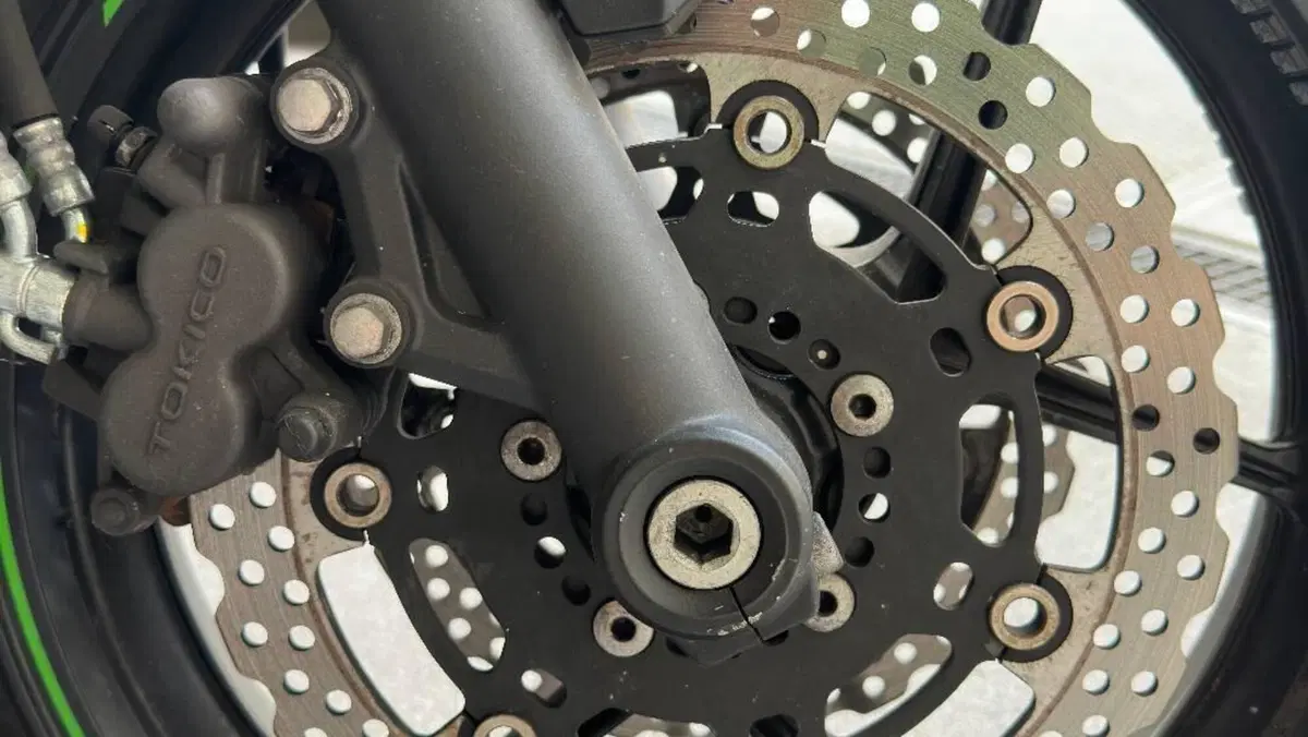 Kawasaki ER-6N ABS (2012 - 16)  (9)