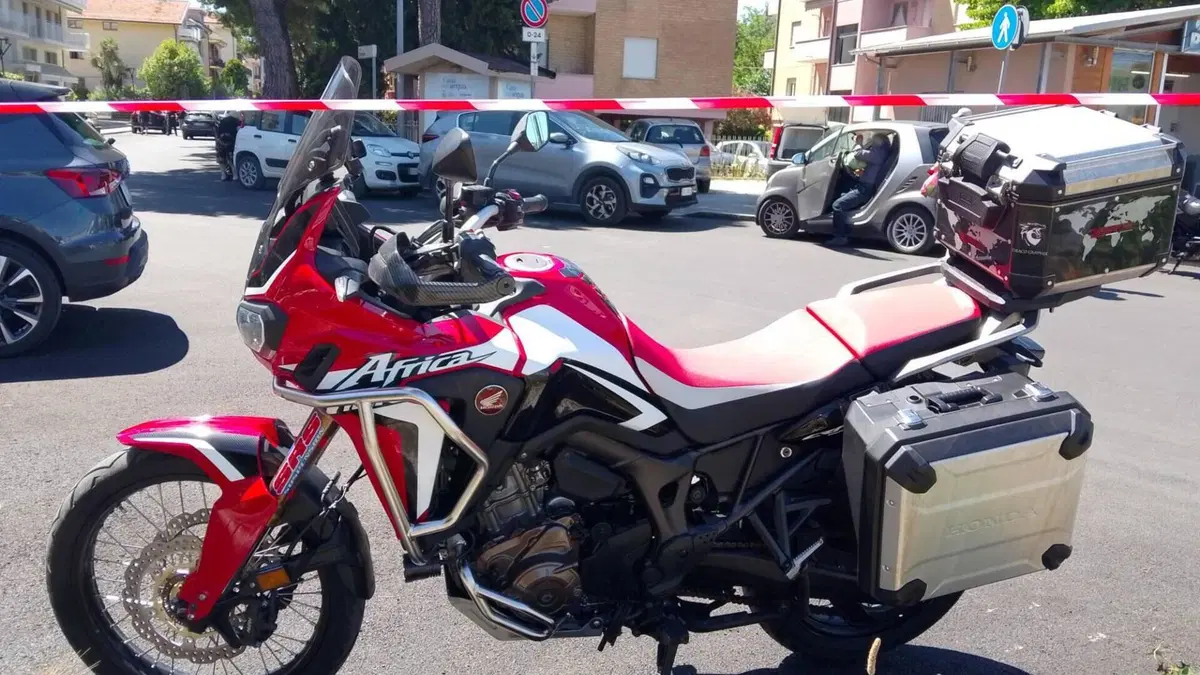 Honda Africa Twin CRF 1000L DCT (2018 - 19)  (4)