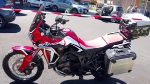 Honda Africa Twin CRF 1000L DCT (2018 - 19)  (5)