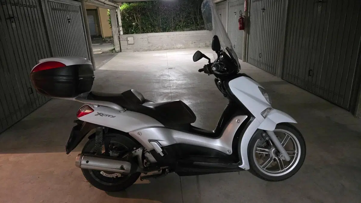 Yamaha X-City 250 (2006 - 16)  (2)