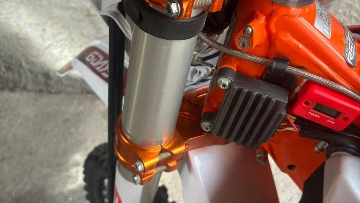 KTM 350 EXC-F Six Days (2023) 