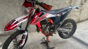 KTM 350 EXC-F Six Days (2023)  (5)