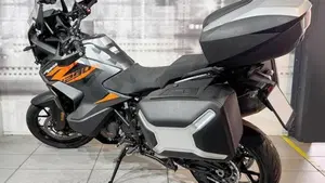 KTM 1290 Super Adventure S (2021 - 25)  (2)