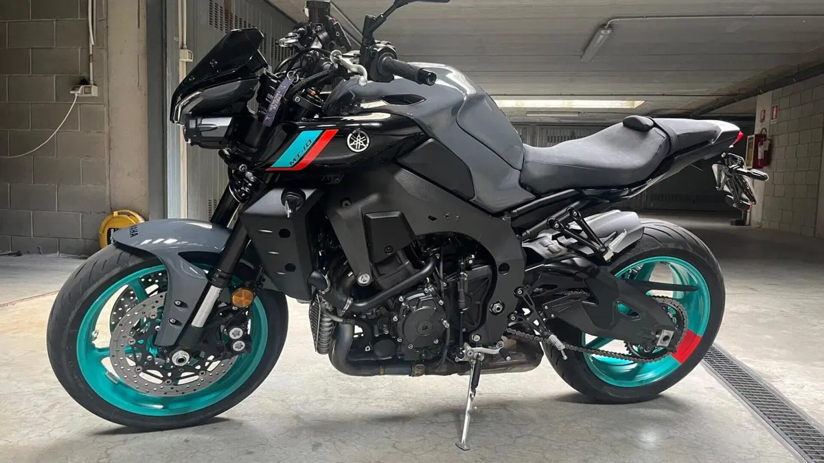 Yamaha MT-10 (2022 - 26)  (5)