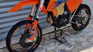 KTM 350 EXC-F (2023)  (2)
