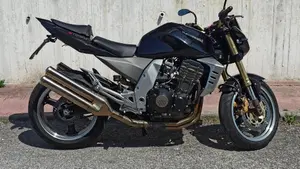 Kawasaki Z 1000 (2003 - 06)  (4)