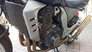 Kawasaki Z 1000 (2003 - 06)  (18)