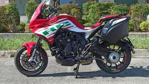 MV Agusta Turismo Veloce 800 RC SCS (2022 - 26)  (2)