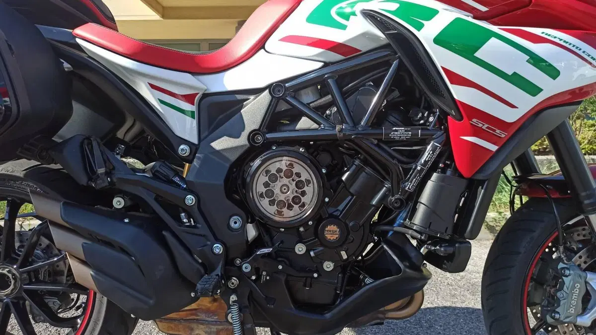 MV Agusta Turismo Veloce 800 RC SCS (2022 - 26)  (19)