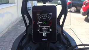 Yamaha Ténéré 700 World Raid (2022 - 25)  (10)